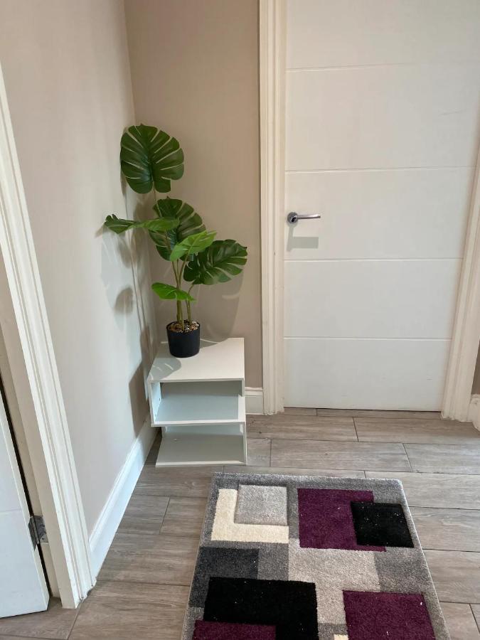 Apartment Beautiful Very Close To The Beach